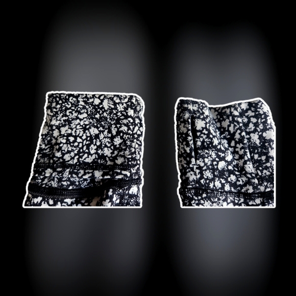 LULULEMON IT'S RULU RUN 1/2 ZIPPER LONG SLEEVE BLK/WHT S/M - Picture 5 of 7